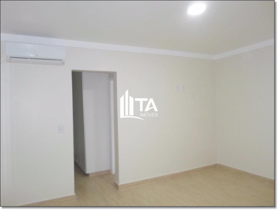 Imagem Casa com 4 Quartos à Venda, 320 m² em Swiss Park - Campinas Imagem Casa com 4 Quartos à Venda, 320 m² em Swiss Park - Campinas