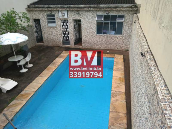 Imagem Casa com 3 Quartos à Venda, 250 m² em Vila Kosmos - Rio De Janeiro Imagem Casa com 3 Quartos à Venda, 250 m² em Vila Kosmos - Rio De Janeiro