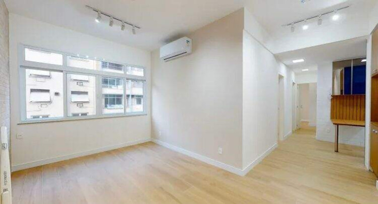 Imagem Apartamento com 3 Quartos à Venda, 90 m² em Copacabana - Rio De Janeiro Imagem Apartamento com 3 Quartos à Venda, 90 m² em Copacabana - Rio De Janeiro