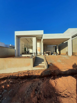 Casa de Condomínio com 3 Quartos à Venda, 136 m² em Vale Dos Sonhos - Lagoa Santa