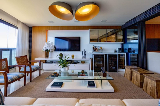 Imagem Imóvel com 4 Quartos à Venda, 330 m² em Barra - Salvador Imagem Imóvel com 4 Quartos à Venda, 330 m² em Barra - Salvador