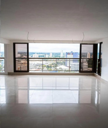 Imagem Apartamento com 4 Quartos à Venda, 225 m² em Jóquei - Teresina