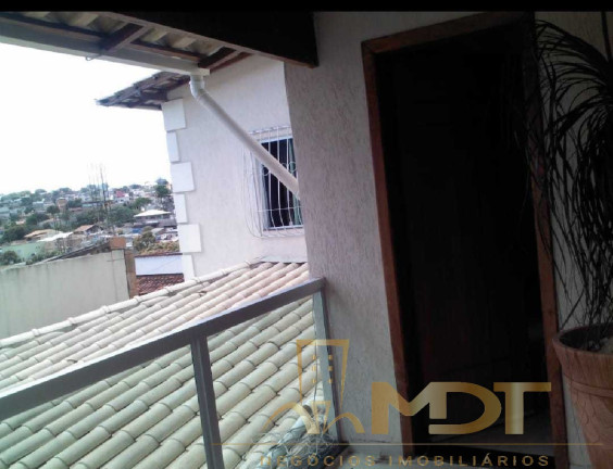 Imagem Casa com 3 Quartos à Venda, 180 m² em Céu Azul - Belo Horizonte