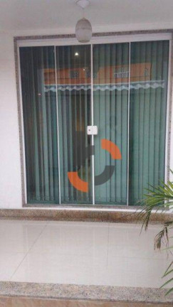 Imagem Casa com 5 Quartos à Venda, 218 m² em Califórnia - Nova Iguaçu Imagem Casa com 5 Quartos à Venda, 218 m² em Califórnia - Nova Iguaçu