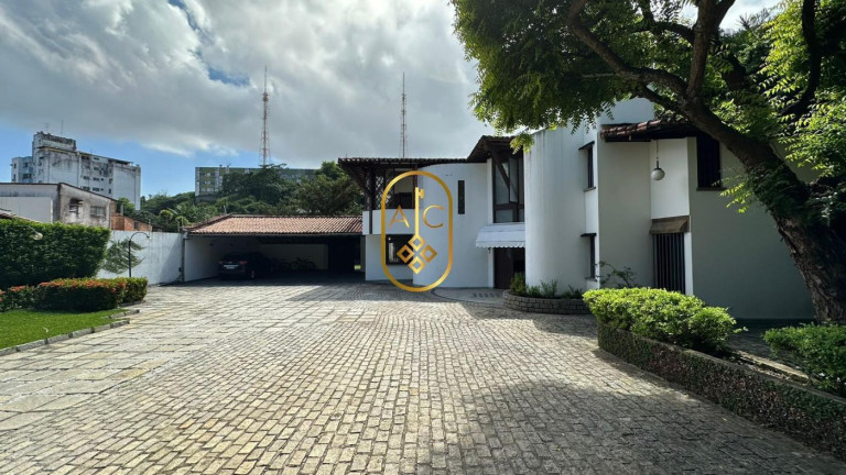 Imagem Casa de Condomínio com 4 Quartos à Venda, 1.500 m² em Federação - Salvador
