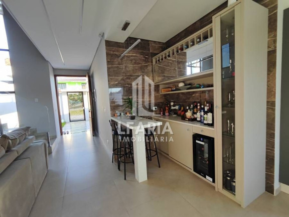 Imagem Sobrado com 5 Quartos à Venda, 232 m² em Itapema Do Saí - Itapoá
