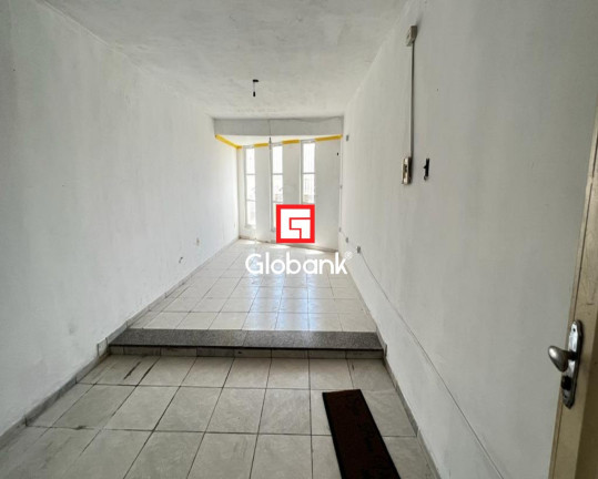 Imóvel Comercial para Alugar, 50 m² em Centro - Montes Claros