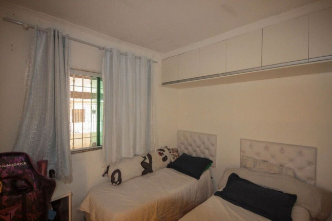 Imagem Imóvel com 4 Quartos à Venda, em Jardim Maringá - São Paulo Imagem Imóvel com 4 Quartos à Venda, em Jardim Maringá - São Paulo
