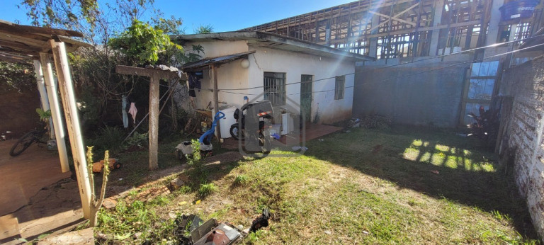 Imagem Casa com 4 Quartos à Venda, 199 m² em Parque São Paulo - Cascavel