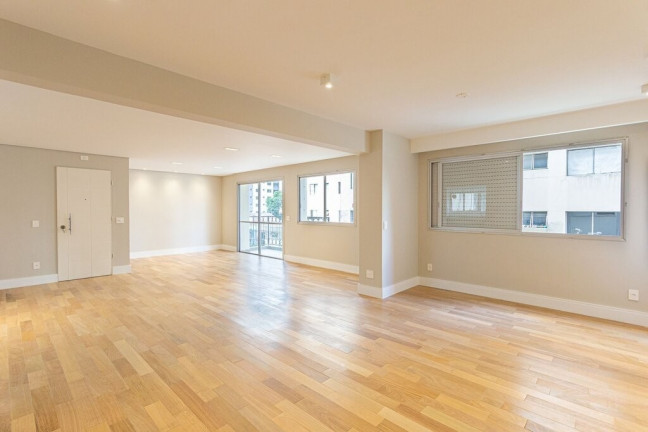 Imagem Imóvel com 2 Quartos à Venda, 161 m² em Moema - São Paulo Imagem Imóvel com 2 Quartos à Venda, 161 m² em Moema - São Paulo
