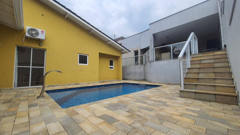 Imagem Casa com 3 Quartos à Venda, 337 m² em Tarumã - Santana De Parnaíba