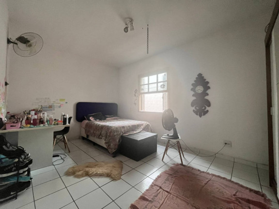 Apartamento com 2 Quartos à Venda, 75 m² em Gonzaga - Santos