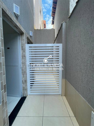 Casa de Condomínio com 2 Quartos à Venda, 45 m² em Vila Assuncao - Praia Grande