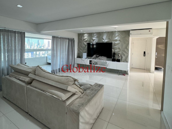 Imóvel com 2 Quartos à Venda, 153 m² em Campo Grande - Santos