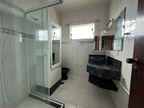 Imagem Sobrado com 5 Quartos à Venda, 200 m² em Centro - Peruíbe Imagem Sobrado com 5 Quartos à Venda, 200 m² em Centro - Peruíbe