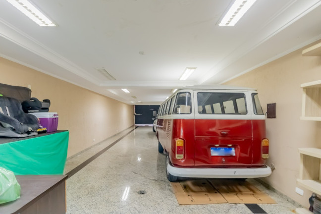 Imagem Sobrado com 4 Quartos à Venda, 385 m² em Vila Canero - São Paulo
