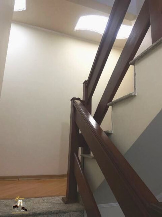 Imagem Sobrado com 3 Quartos à Venda, 315 m² em Campestre - Santo André
