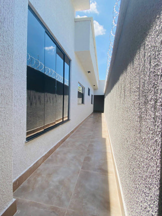 Imagem Casa com 3 Quartos à Venda, 253 m² em Residencial Santa Fé I - Goiânia