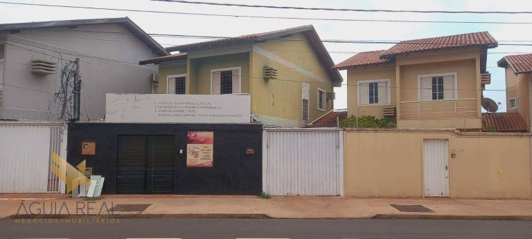 Imagem Sobrado com 3 Quartos à Venda, 215 m² em Jardim Paulista - Campo Grande