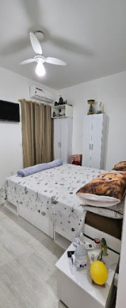 Imagem Apartamento com 4 Quartos à Venda, 140 m² em Embaré - Santos