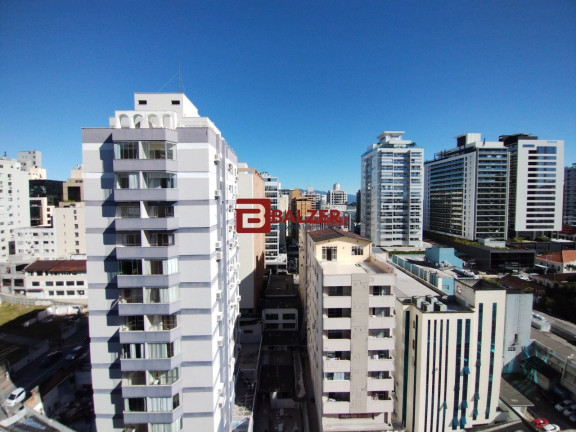 Imagem Cobertura com 3 Quartos à Venda, 309 m² em Centro - Florianópolis