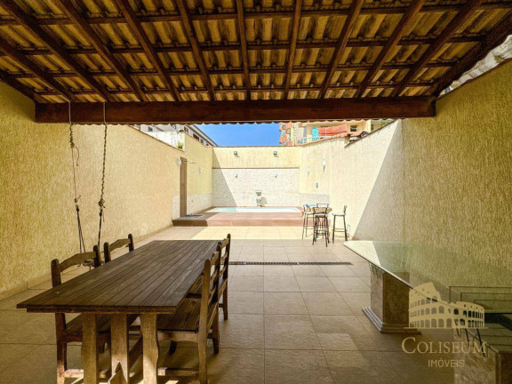 Imagem Sobrado com 3 Quartos à Venda, 451 m² em Boqueirão - Praia Grande