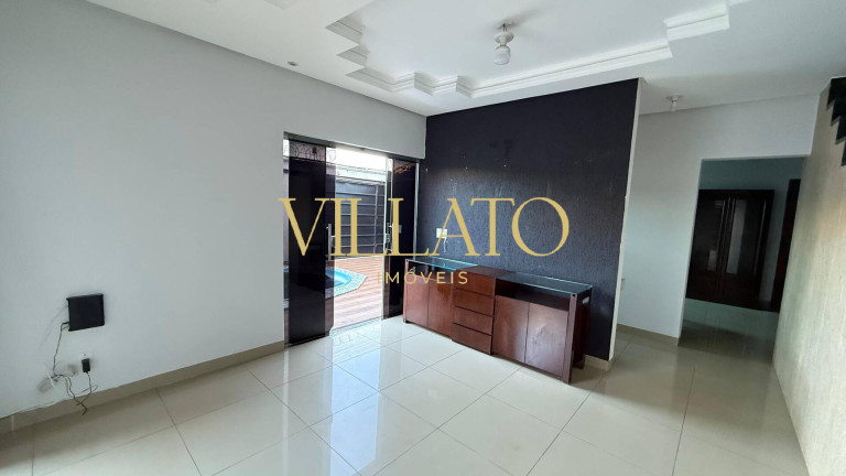 Imagem Casa com 3 Quartos para Alugar, 250 m² em Jardim Clarissa - Goiânia Imagem Casa com 3 Quartos para Alugar, 250 m² em Jardim Clarissa - Goiânia