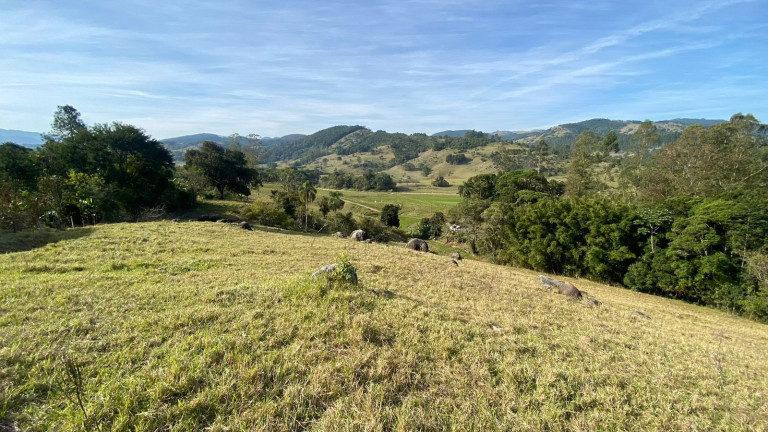 Imagem Imóvel com 3 Quartos à Venda, 100 m² em Fazenda Rio Das Graças - Imaruí Imagem Imóvel com 3 Quartos à Venda, 100 m² em Fazenda Rio Das Graças - Imaruí