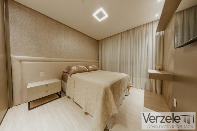 Imagem Apartamento com 3 Quartos à Venda, 164 m² em Pioneiros - Balneário Camboriú Imagem Apartamento com 3 Quartos à Venda, 164 m² em Pioneiros - Balneário Camboriú