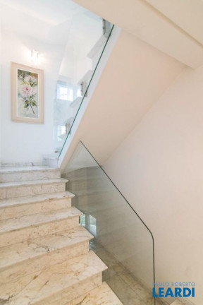 Imagem Casa de Condomínio com 3 Quartos à Venda, 474 m² em Vila Gilda - Santo André