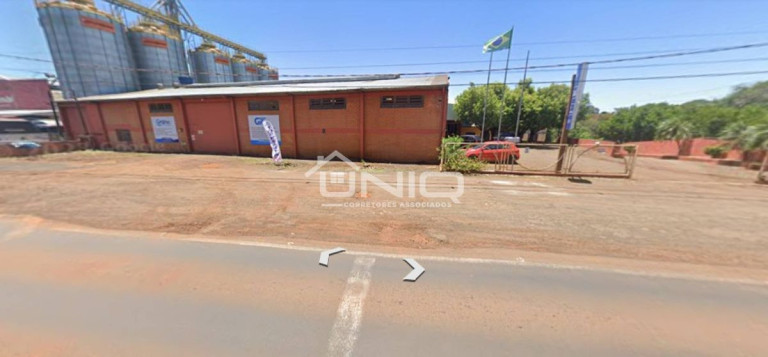 Ponto Comercial à Venda, 3.080 m² em Fraron - Pato Branco