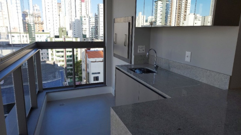 Imagem Apartamento com 3 Quartos à Venda, 143 m² em Centro - Balneário Camboriú Imagem Apartamento com 3 Quartos à Venda, 143 m² em Centro - Balneário Camboriú