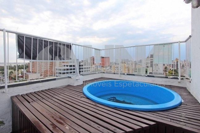 Imagem Imóvel com 2 Quartos à Venda, 96 m² em Menino Deus - Porto Alegre Imagem Imóvel com 2 Quartos à Venda, 96 m² em Menino Deus - Porto Alegre