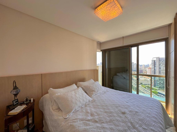 Imagem Imóvel com 3 Quartos à Venda, 240 m² em Brooklin Paulista - São Paulo Imagem Imóvel com 3 Quartos à Venda, 240 m² em Brooklin Paulista - São Paulo