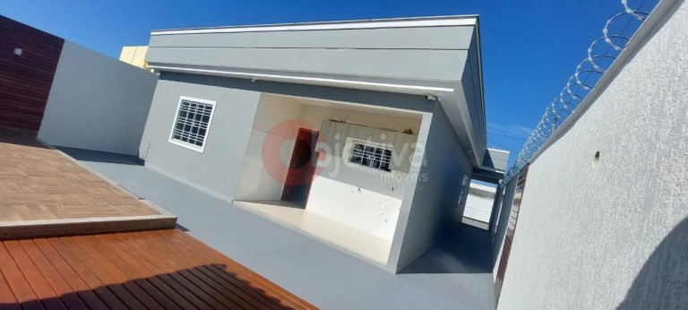 Imagem Casa com 3 Quartos à Venda, 360 m² em Colinas Do Peró - Cabo Frio Imagem Casa com 3 Quartos à Venda, 360 m² em Colinas Do Peró - Cabo Frio