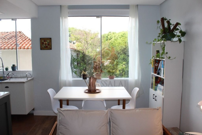 Imagem Apartamento com 1 Quarto à Venda, 47 m² em Santo Antônio - Porto Alegre Imagem Apartamento com 1 Quarto à Venda, 47 m² em Santo Antônio - Porto Alegre