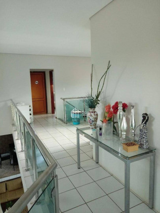 Imagem Casa com 4 Quartos à Venda, 291 m² em Gurupi - Teresina