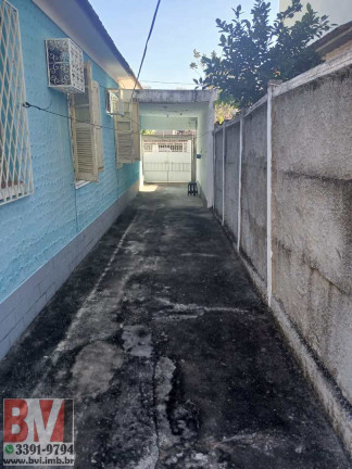 Imagem Casa com 3 Quartos à Venda, 152 m² em Vila Da Penha - Rio De Janeiro Imagem Casa com 3 Quartos à Venda, 152 m² em Vila Da Penha - Rio De Janeiro