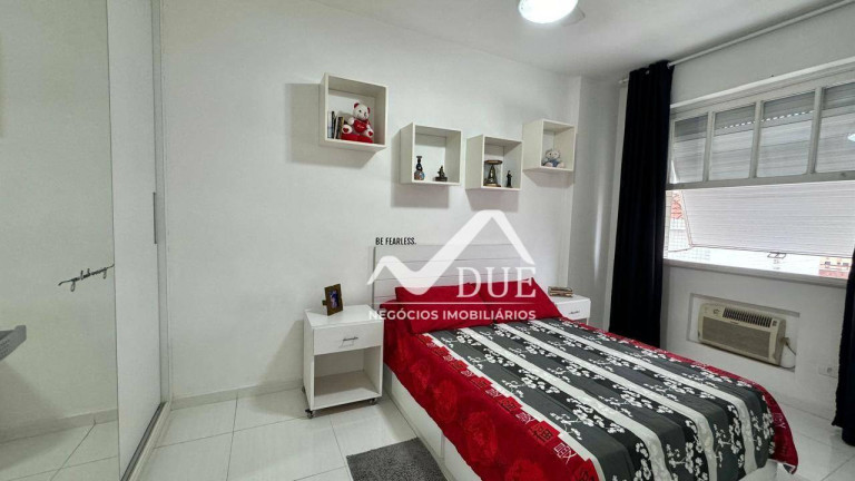 Imagem Apartamento com 3 Quartos à Venda, 135 m² em Embaré - Santos Imagem Apartamento com 3 Quartos à Venda, 135 m² em Embaré - Santos