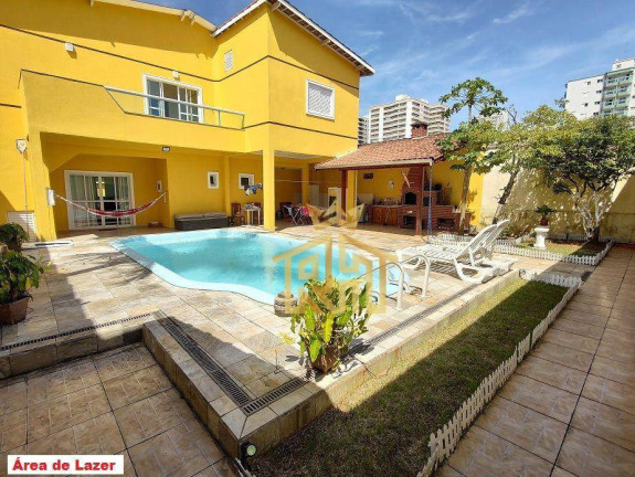 Sobrado com 4 Quartos à Venda ou Locação, 286 m² em Canto Do Forte - Praia Grande