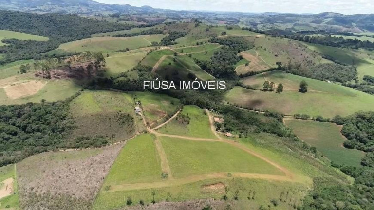 Imagem Terreno à Venda, 1.000 m² em Estancia Beija Flor - Caldas