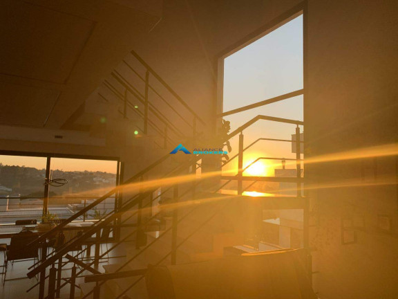 Imagem Casa de Condomínio com 3 Quartos à Venda, 328 m² em Dos Medeiros - Jundiaí Imagem Casa de Condomínio com 3 Quartos à Venda, 328 m² em Dos Medeiros - Jundiaí