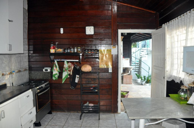 Imagem Casa com 7 Quartos à Venda, 325 m² em Maria Farinha - Paulista