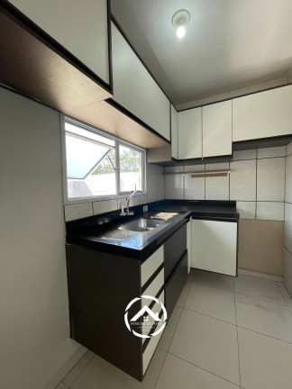 Imagem Casa com 3 Quartos à Venda, 131 m² em Petrópolis - Várzea Grande