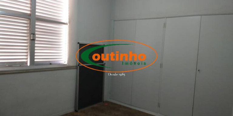 Imagem Apartamento com 3 Quartos à Venda, 130 m² em Tijuca - Rio De Janeiro Imagem Apartamento com 3 Quartos à Venda, 130 m² em Tijuca - Rio De Janeiro