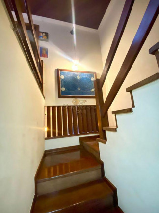 Imagem Casa com 4 Quartos à Venda, 160 m² em Quebra Frascos - Teresópolis Imagem Casa com 4 Quartos à Venda, 160 m² em Quebra Frascos - Teresópolis
