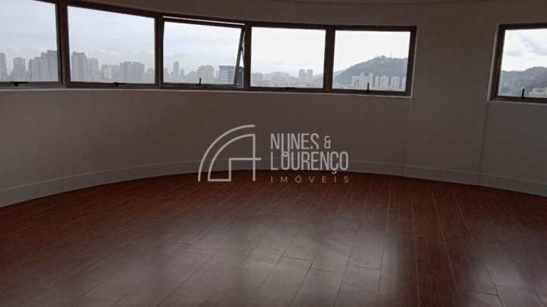 Imóvel Comercial à Venda, 45 m² em Marapé - Santos