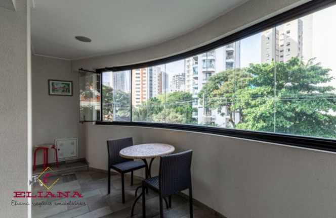 Imagem Apartamento com 3 Quartos à Venda, 140 m² em Moema - São Paulo