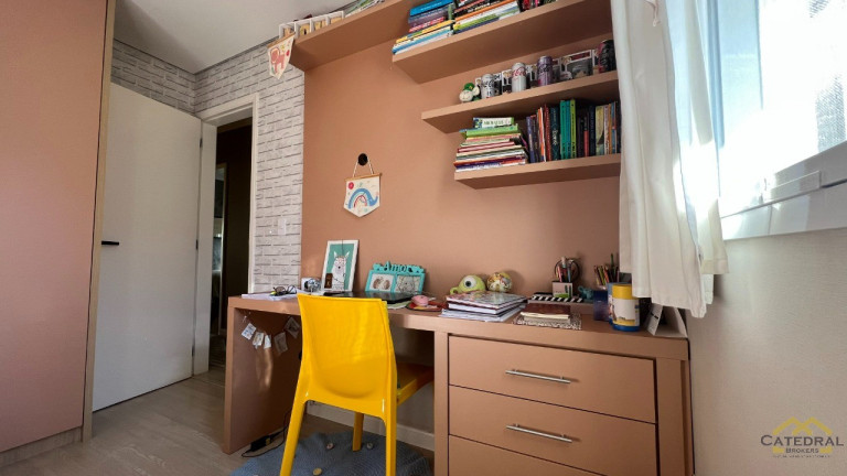 Imagem Imóvel com 4 Quartos à Venda, 157 m² em Medeiros - Jundiaí Imagem Imóvel com 4 Quartos à Venda, 157 m² em Medeiros - Jundiaí