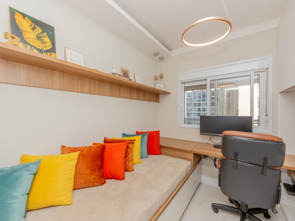 Imagem Apartamento com 2 Quartos à Venda, 74 m² em Aclimação - São Paulo